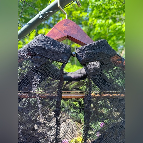 NWOT BLACK LONG SLEEVE LACE BODYSUIT - Picture 6 of 8